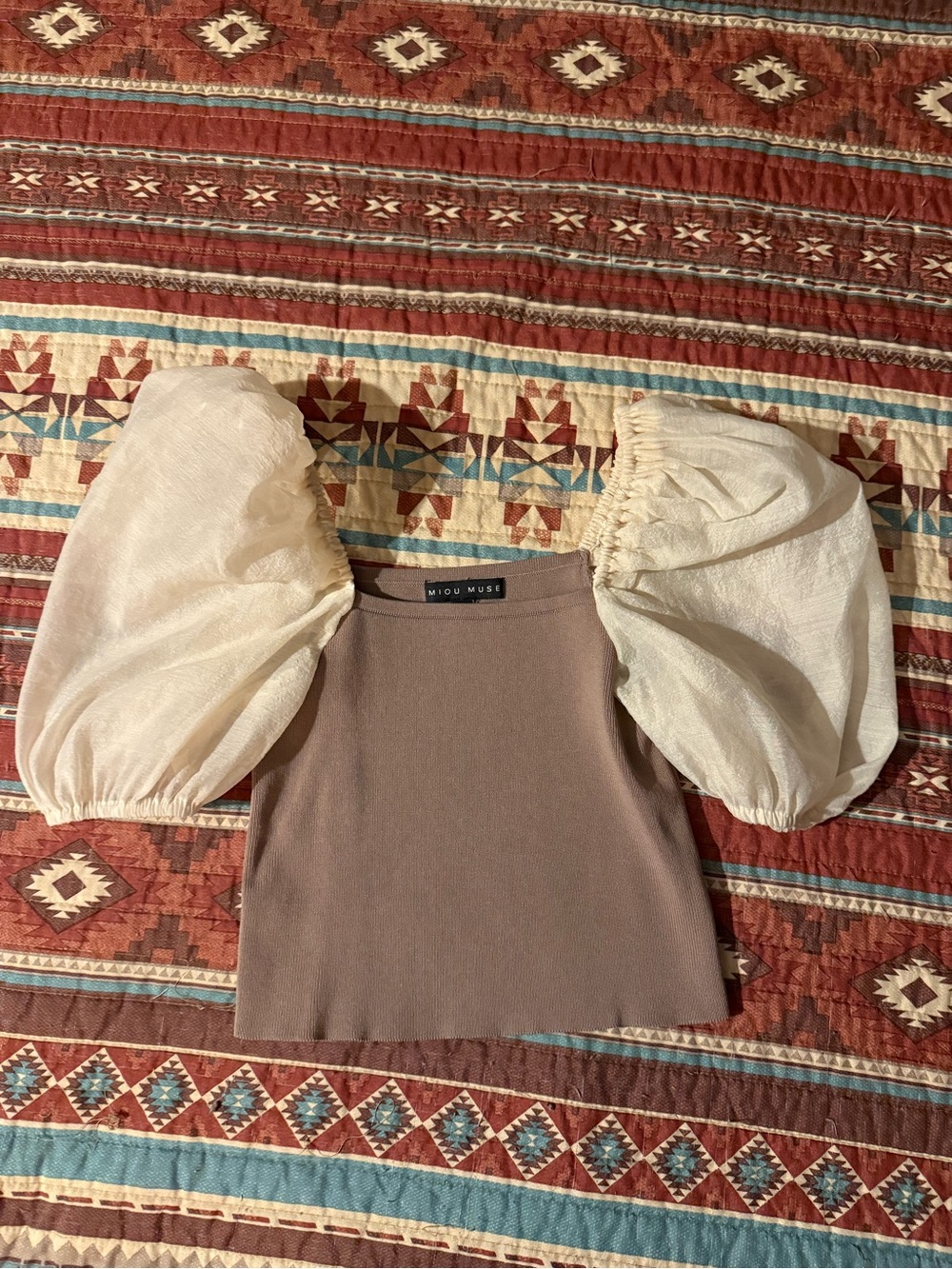 Miou Muse Puff-Sleeve Knit Top in Taupe and Cream size small